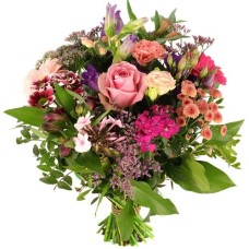 Seasonal flowers pink and purple (Seasonal bouquet medium pink and purple)