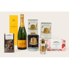 Pamper Supreme