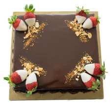 Dark &amp; White Chocolate Layer Gateaux