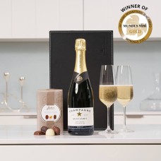 Personalised Champagne & Chocolates Gift Box