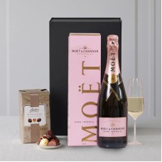 Rose Moet & Chandon Pink Champagne with Butlers Chocolates