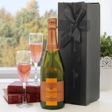 Vintage Rose Veuve Clicquot Pink Champagne