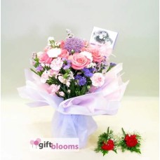 carnation bouquet-24 (Small)