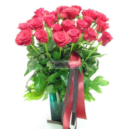 Rose vase-VASE INCLUDED