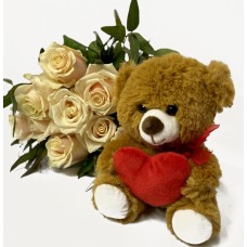 Bouquet of Cream Roses and the Teddy with the heart (Classic)