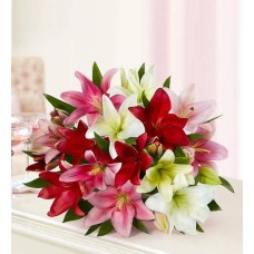 Lovely Lilies Bouquet (7 Stems, Bouquet Only)