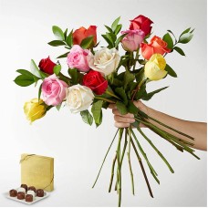Valentine Mixed Rose Bouquet With Handcrafted Chocolates