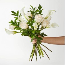 Vision in Ivory Rose and Calla Lily Bouquet (Deluxe)