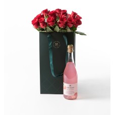 Red roses in a gift bag with lemonade (None selected)