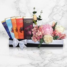 Luxe' Godiva Chocolates & Pink Flowers Gift Box