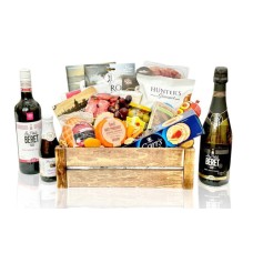Large Wooden Deli Hamper (HALAL)
