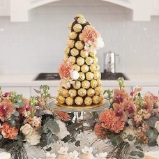 100 Ferrero Rocher Chocolate Tower With Roses