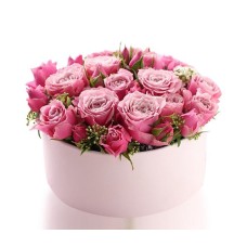 Pink Roses in a Round Gift Box
