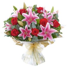 Red Roses & Pink Lilies Flower Bouquet (Small)