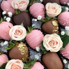 Swiss Chocolate-Dipped Strawberries with roses