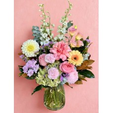 Soft and Pretty Vase (Small)