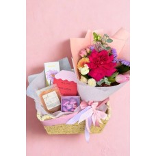 Blooming Bliss Basket (with Candle)