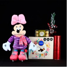 Disney Minnie Mouse with Skis & Cookies