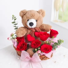 Heartfelt Teddy and Rose Ensemble