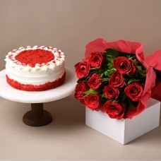 10 Red Roses with Red Velvet Half Kg Cake