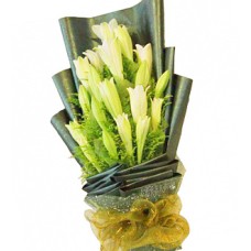 Rising Madonna - 10 stalks Lily Flower Bouquet