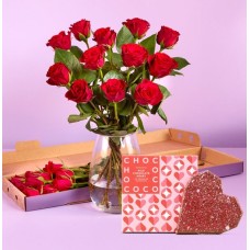 The Dozen Red Roses Letterbox With Chocolate Heart