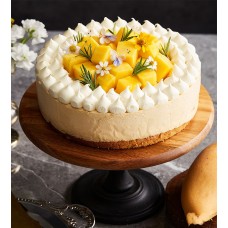 Vanila Mousse Cake with Mango