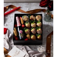 Sophisticated Wine & Strawberry Gift Box