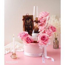 Romantic Wine & Roses Gift Box