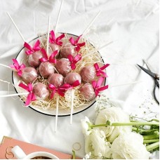 Ruby Chocolate Cake Pops (Pack of 12)