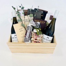 V.I.P LUXURY GIFT HAMPER