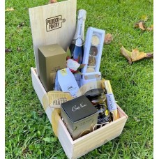 GOLD PREMIUM GIFT BASKET