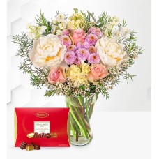 Summer Blush with Chocolates (Standard)