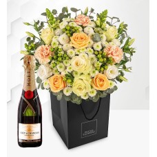 Luxury Country Elegance & Moet (Standard)