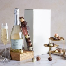 Prosecco &amp; Chocolates Gift Hamper