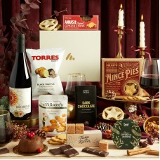 Mulled Wine And Festive Treats Hamper (Vegan)