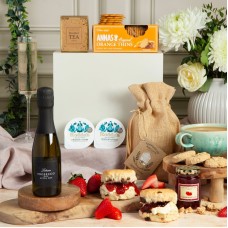 Cream Tea Hamper With Prosecco For One