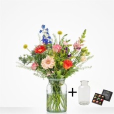Bouquet for Mother + Happy Heart (medium)