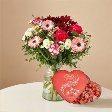 Graceful Bouquet | Lindt LINDOR Heart