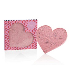 Venchi heart in white chocolate with crunchy pieces of toasted almonds and raspberry