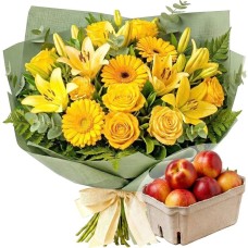 Sunny bouquet with nectarines (Small)