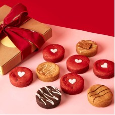 Red Velvet Giant Cookie & 9 Pack Red Velvet Pies