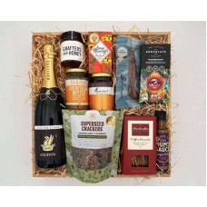 Large Wild About Wellington Gift Box Sparkling Wine
