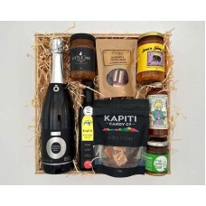 Large Kapiti Goodies Gift Box Sparkling Wine