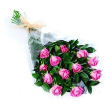 One dozen white roses bouquet
