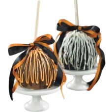 Fall Chocolate Caramel Apples