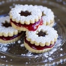 Linzer Cookie Platter - Strawberry