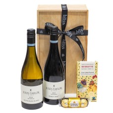 Connoisseurs Gift Box