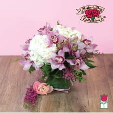 Beretania's Ocean Villa Tropical Bouquet (Standard)