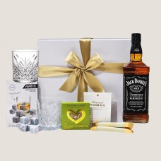 The Classic Whiskey Box